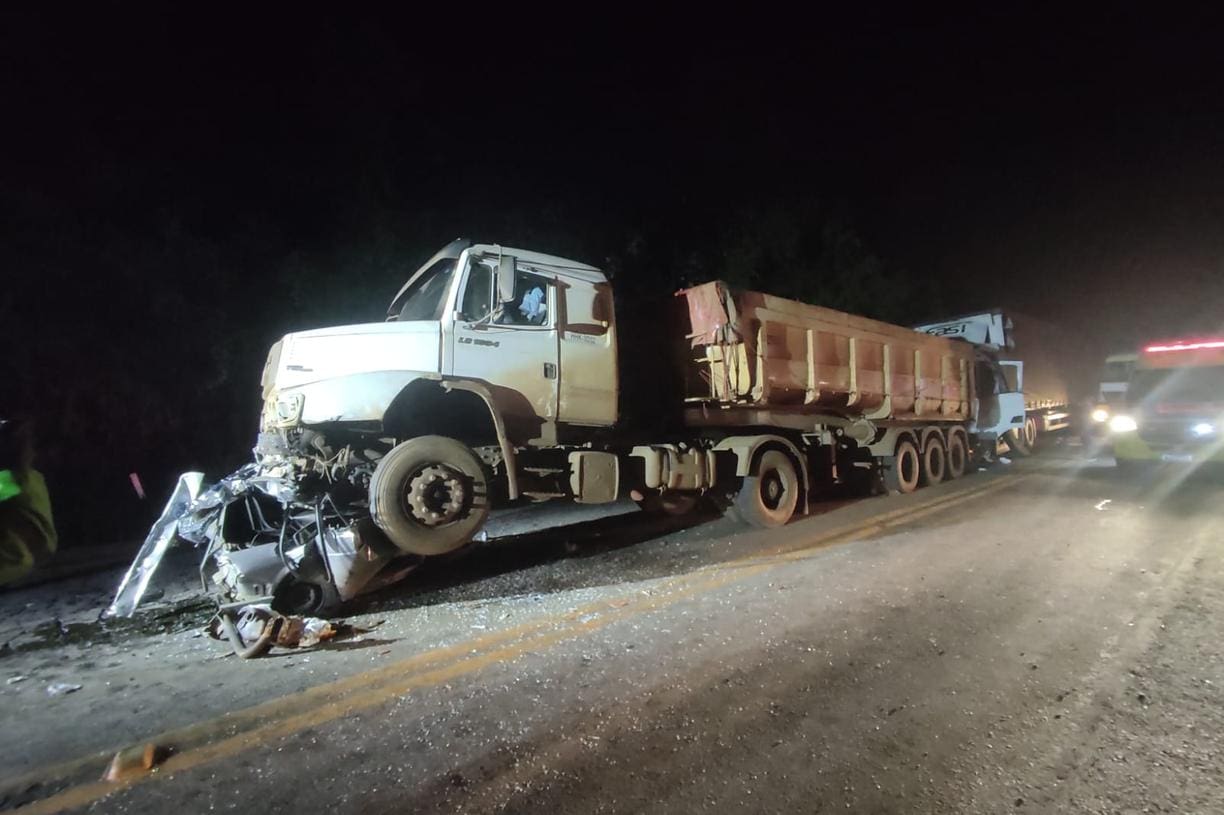 Acidentes Na Br Deixam Quatro Mortos Em Menos De Horas Em Minas