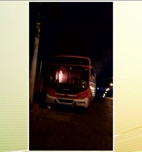 trinta-e-seis-onibus-sao-incendiados-em-bh-e-regiao-metropolitana-de-janeiro-a-julho,-dizem-empresas-do-transporte