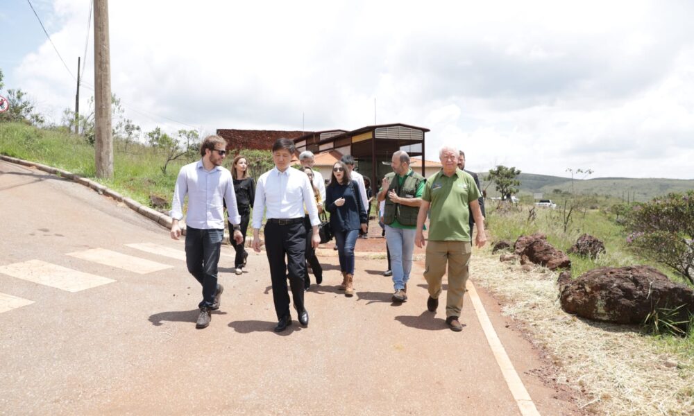 minas recebe-comitiva-chinesa-para-troca-de-experiencias-sobre-meio-ambiente-e-desenvolvimento-sustentavel