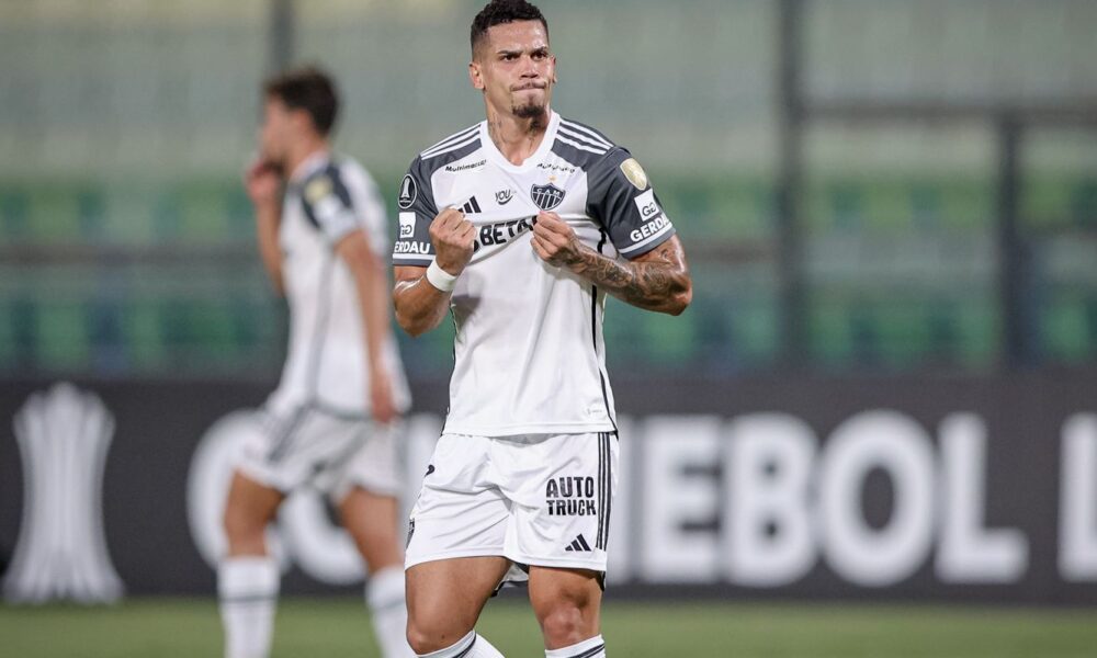 com-dois-de-paulinho,-atletico-mg-goleia-caracas-na-libertadores