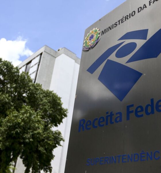 autuacoes-da-receita-federal-sobem-65%-em-2023-e-somam-r$-225,5-bi