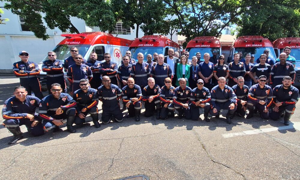 secretaria-de-saude-entrega-39-ambulancias-do-samu-192-a-consorcios-intermunicipais-das-macrorregioes-sul,-nordeste-e-jequitinhonha