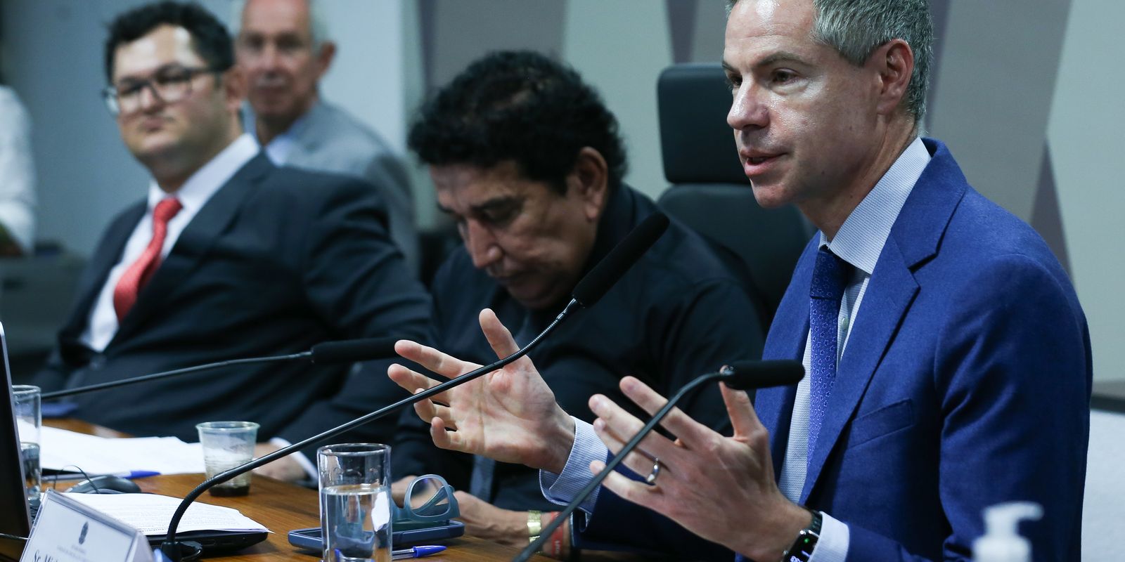 senado-ouve-jornalistas-citados-por-musk-para-atacar-moraes-e-o-stf